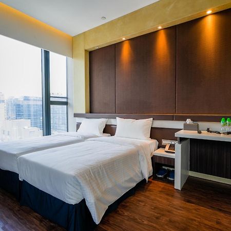 Epoch Hotel Hong Kong Exterior photo